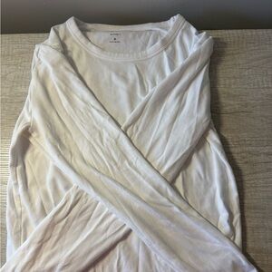 GAP Women's Classic White Long Sleeve Tee